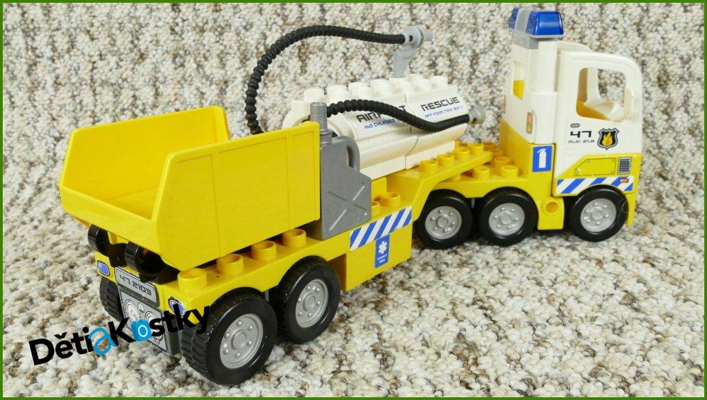 Lego® Duplo® Letištní Cisterna s Majáčkem a Kontejnerem