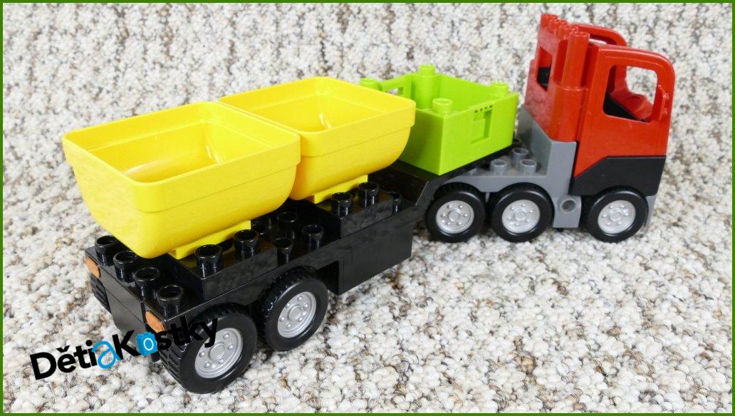 Lego® Duplo® Tahač Červený s Návěsem a Vyklápěcími Kontejnery