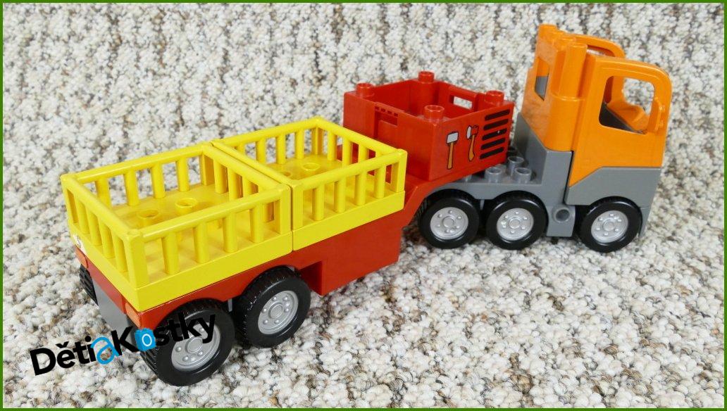 Lego® Duplo® Tahač Oranžový s Návěsem a Kontejnery