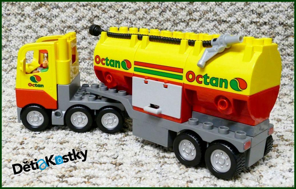 Lego® Duplo® Nákladní Auto - Cisterna Octan s Panelem Motoru
