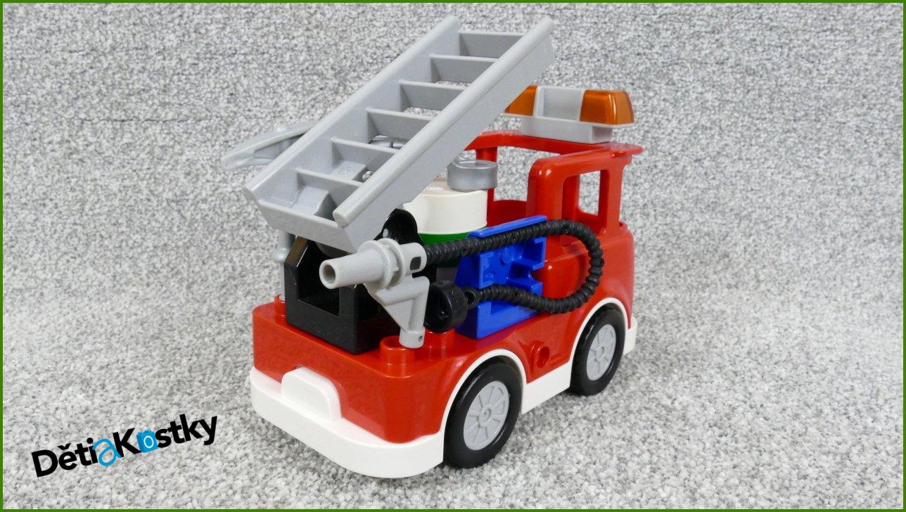 Lego® Duplo® Hasičské Auto se Žebříkem a Příslušenstvím (Setrvačníkový Podvozek)