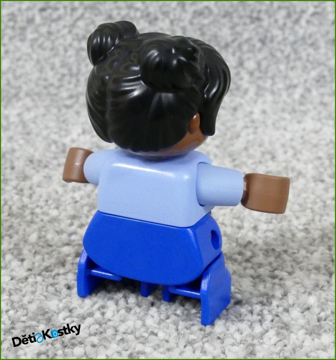 Lego® Duplo® Figurka Dítě Holčička s Vločkami