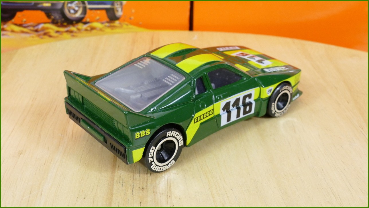Angličák Autíčko Matchbox Specials SP5 - Auto Systems Lancia Rally - prasklinka plastu krabičky