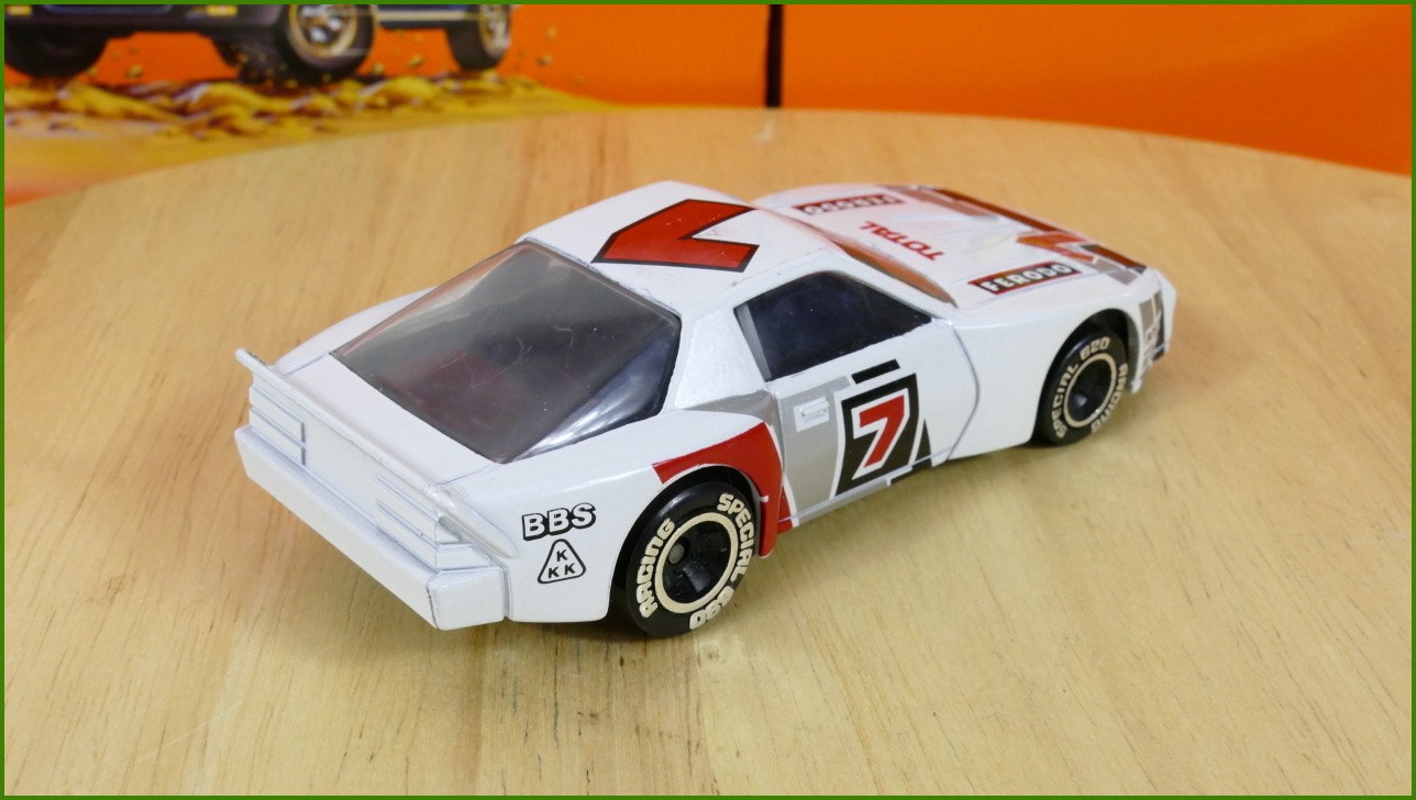 Angličák Autíčko Matchbox Specials SP11 - Chevrolet Camaro
