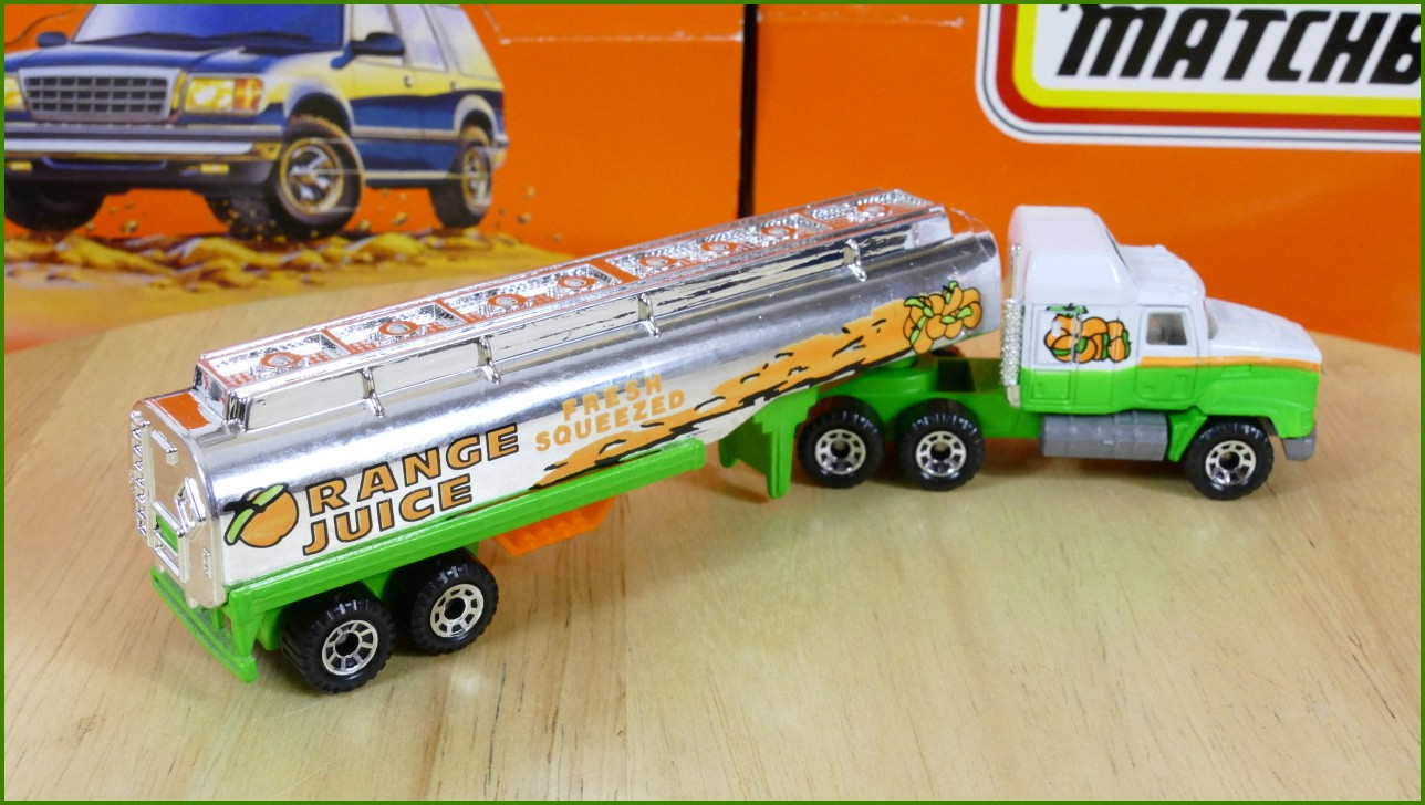 Model Matchbox Convoy CY-35 - Mack CH600 - Orange Juice Trailer | www ...