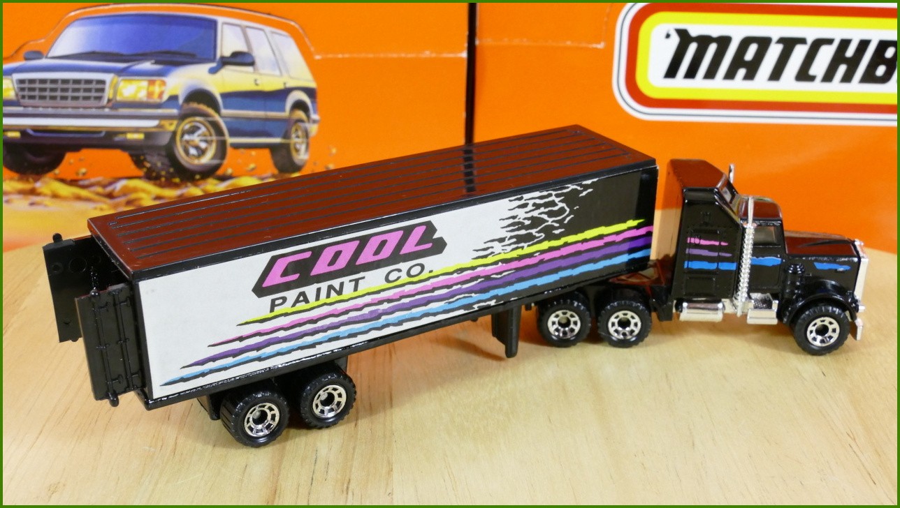 Model Matchbox Convoy CY-9 - Kenworth - Cool Paint Co.