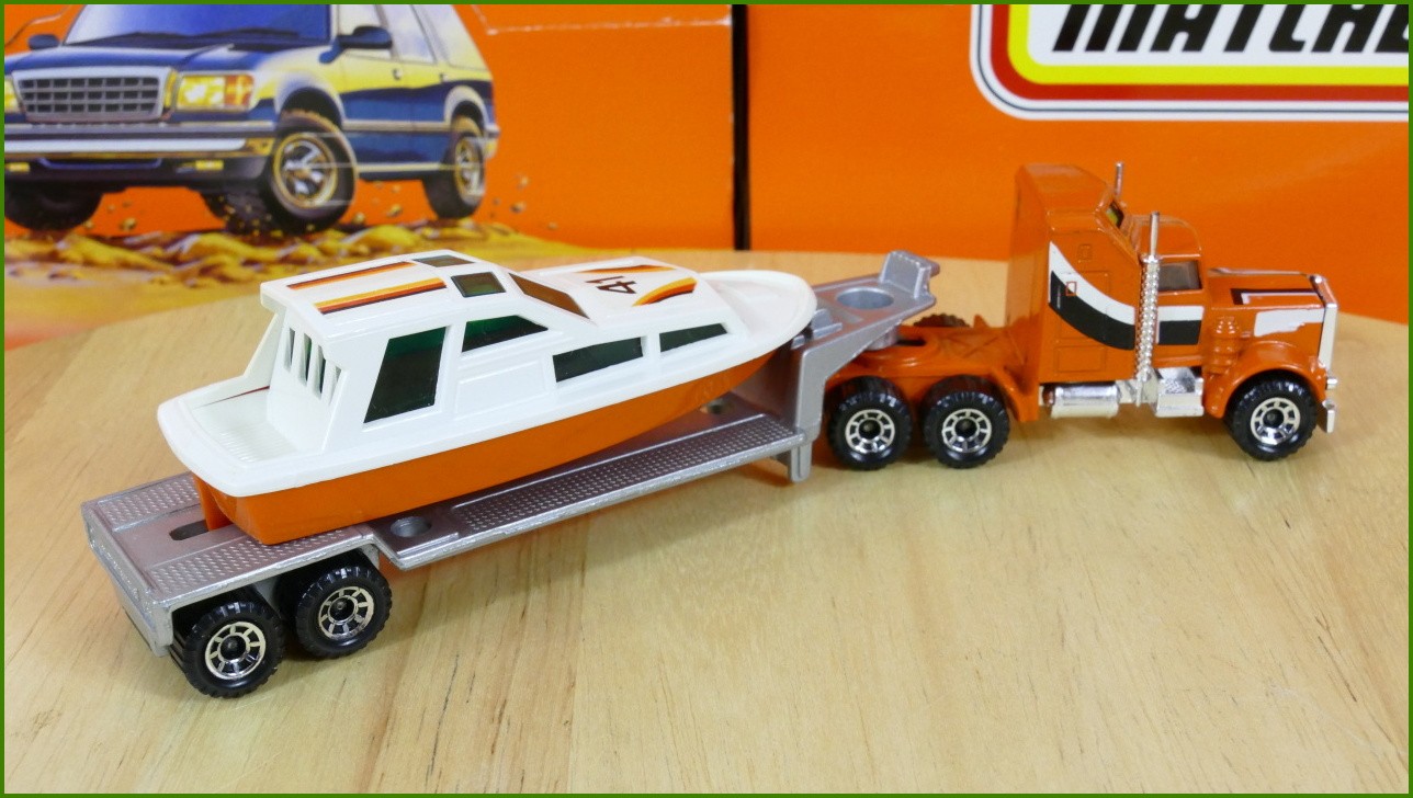 Model Matchbox Convoy CY 4 - Kenworth - Boat Trailer