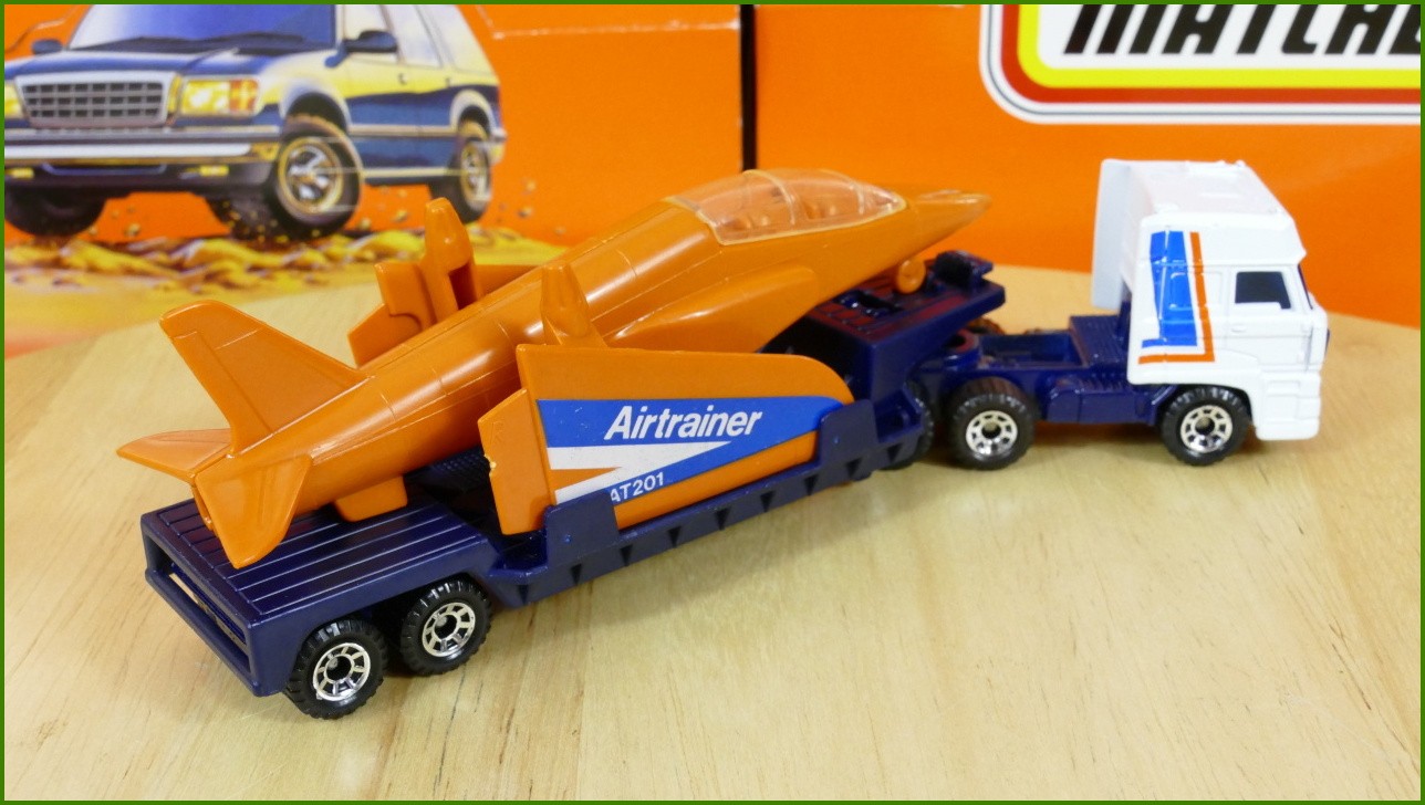 Model Matchbox Convoy CY 21 - DAF - Airtrainer