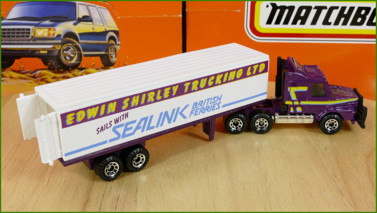 Model Matchbox Convoy CY 16 - Scania - Sealink Trailer