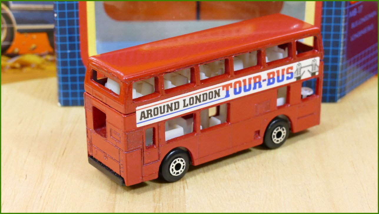 Matchbox Model MB-17 - London Bus