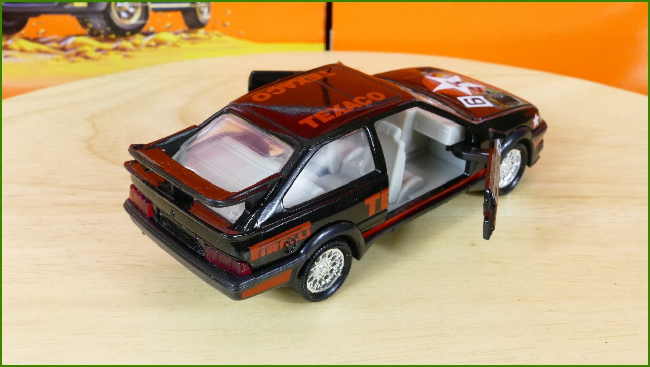 Model Autíčka Matchbox Superkings - K 162 - Sierra RS 500 Cosworth