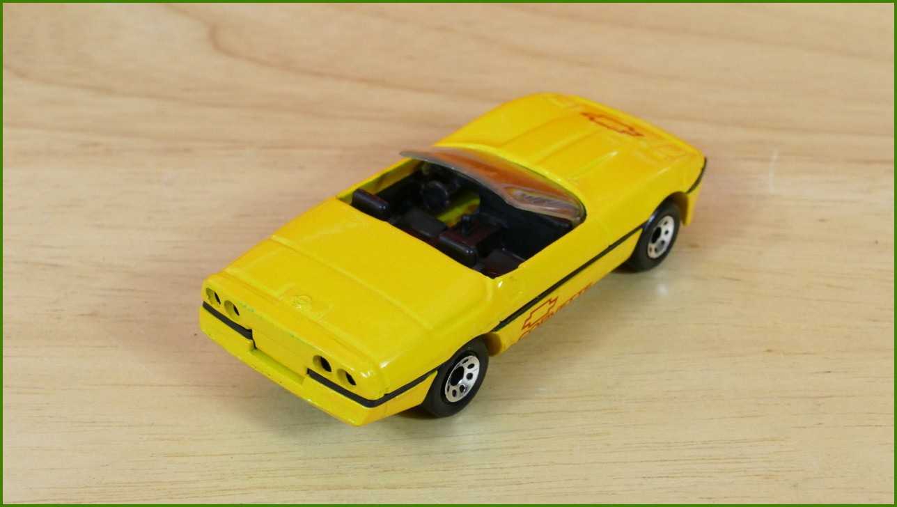 Angličák Matchbox MB-28 - 1987 Corvette