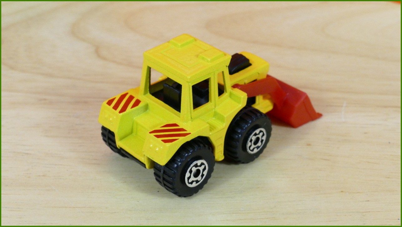 Angličák Matchbox MB-29 - Shovel Tractor