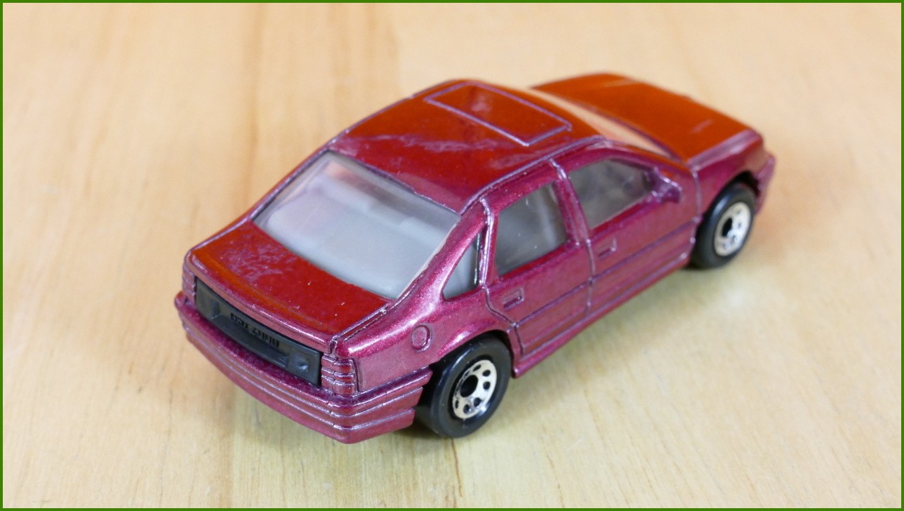 Autíčko Angličák Matchbox MB-41 - Opel Vectra
