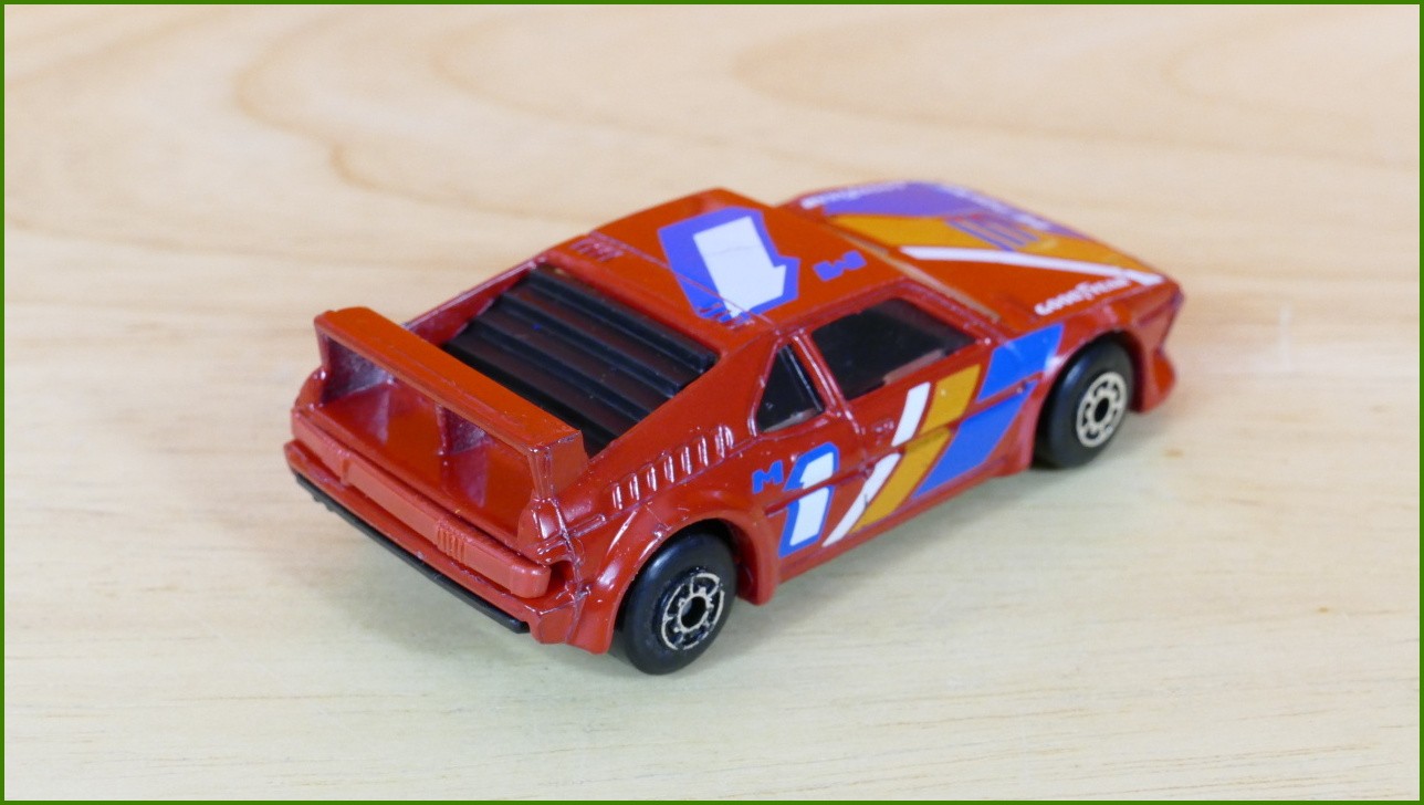 Autíčko Angličák Matchbox MB-52 - BMW M1