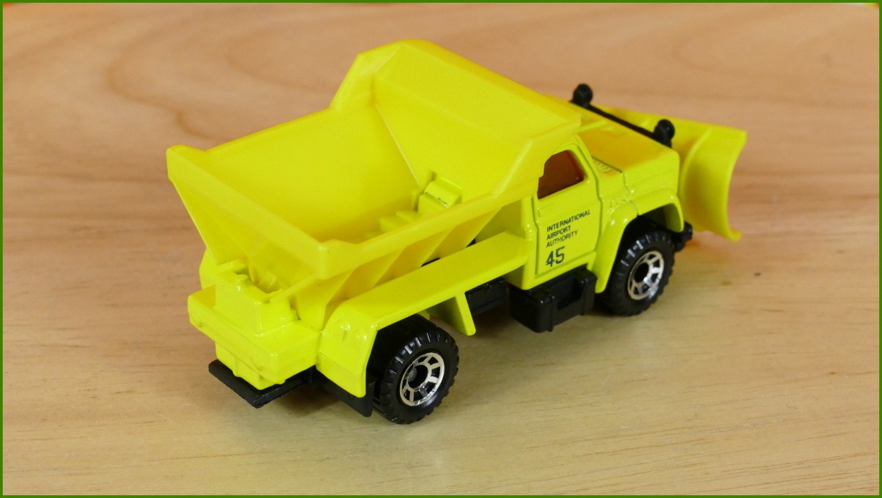 Anglilčák Matchbox Autíčko MB-69 - Snow Plough