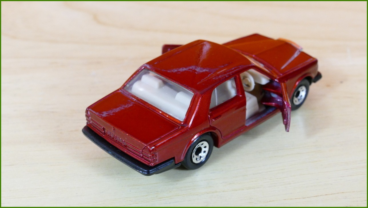 Anglilčák Matchbox Autíčko MB-66 - Rolls-Royce Silver Spirit