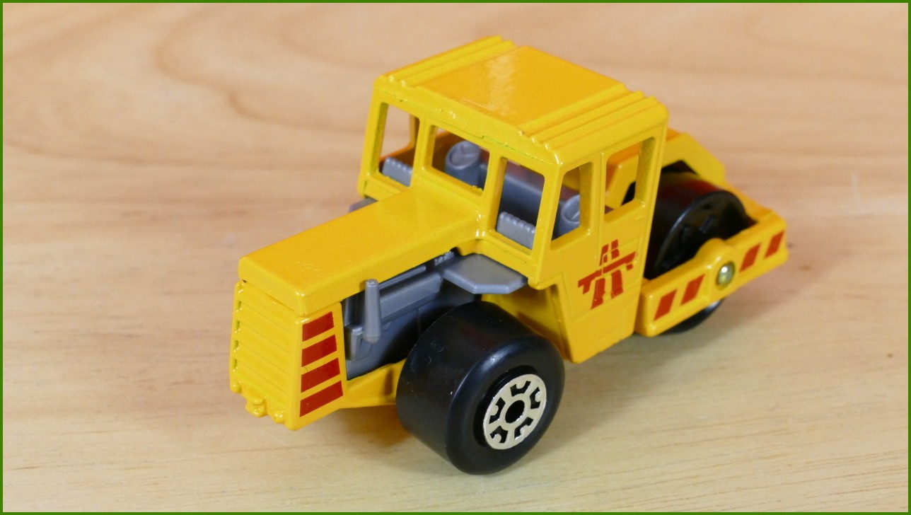 Anglilčák Matchbox Autíčko MB-68 - Road Roller