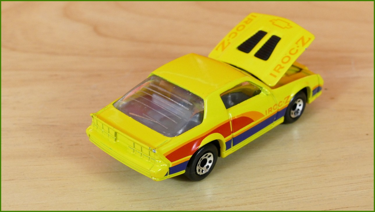 Anglilčák Matchbox Autíčko (Made in Macau) MB-68 - Camaro Iroc-Z