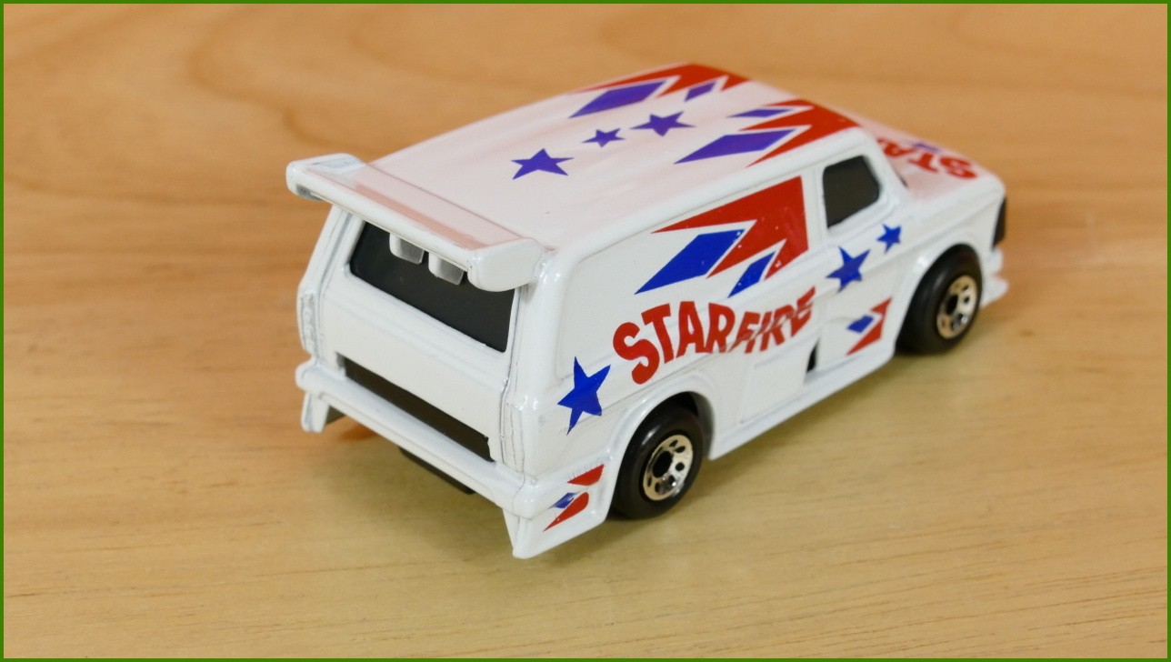 Anglilčák Matchbox Autíčko MB-72 - Ford Supervan
