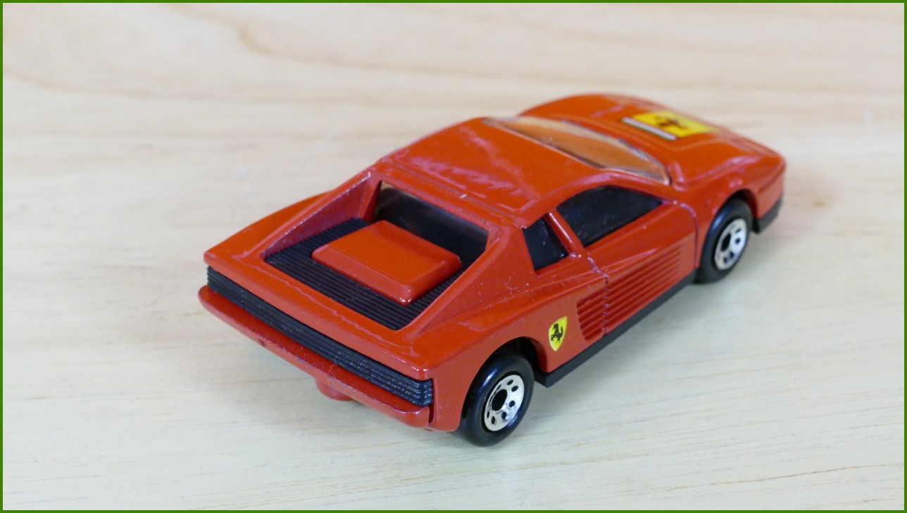 Anglilčák Matchbox Autíčko MB-75 - Ferrari Testarossa