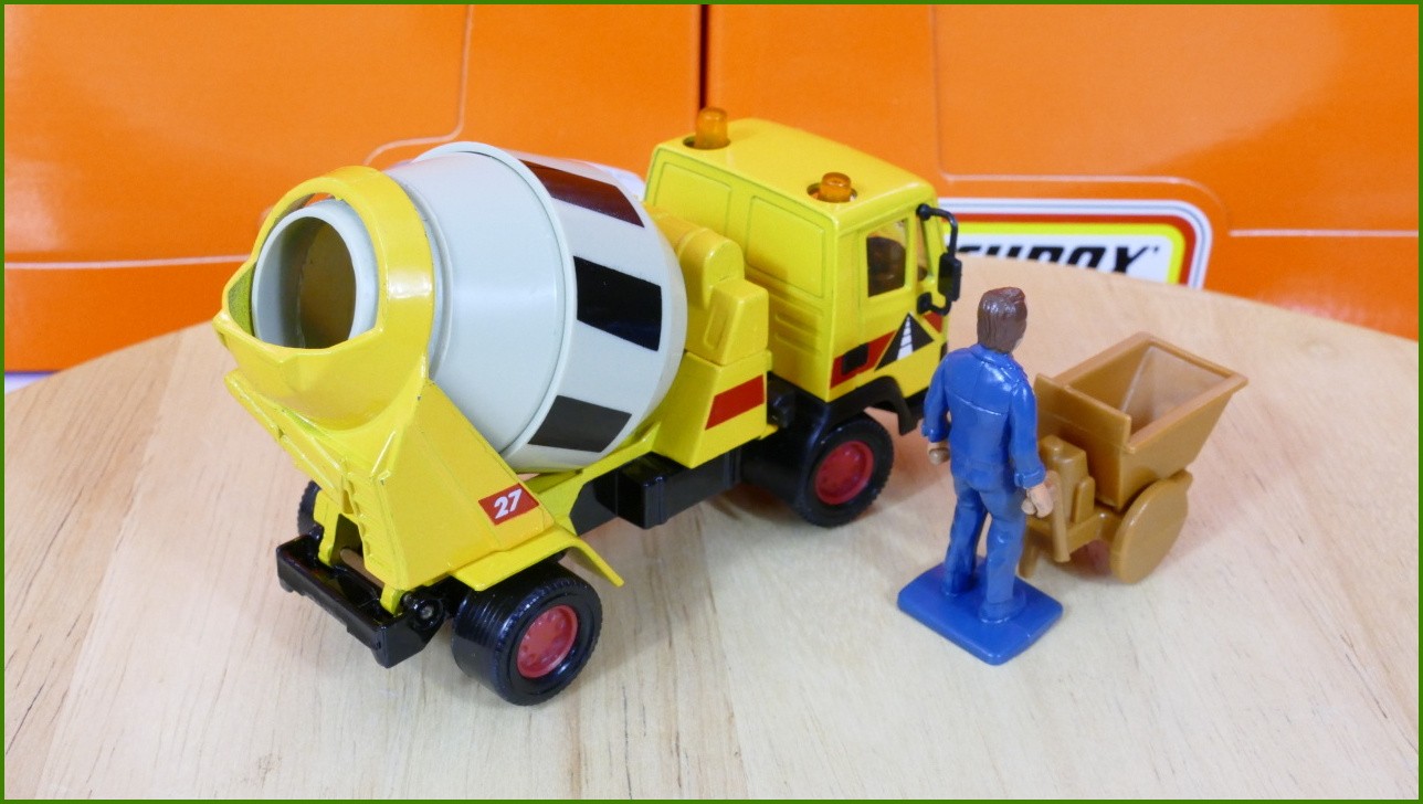 Anglilčák Matchbox Autíčko K-123 - Superkings - Leyland Cement Truck
