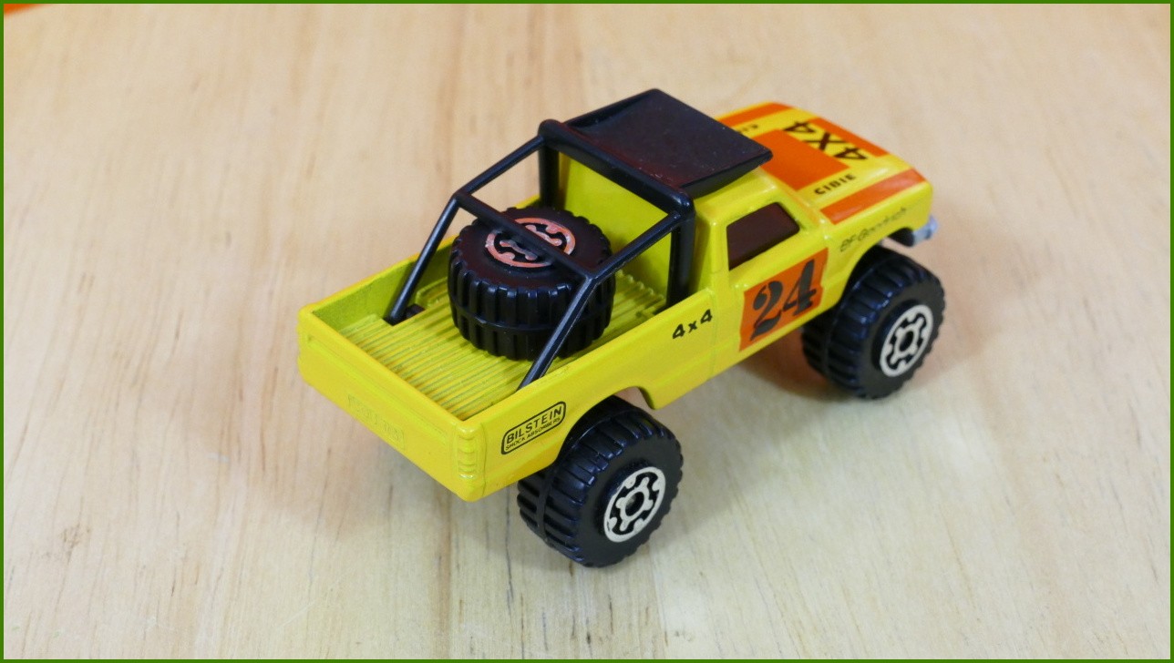 Matchbox Model Autíčka 4x4 Open Back Truck