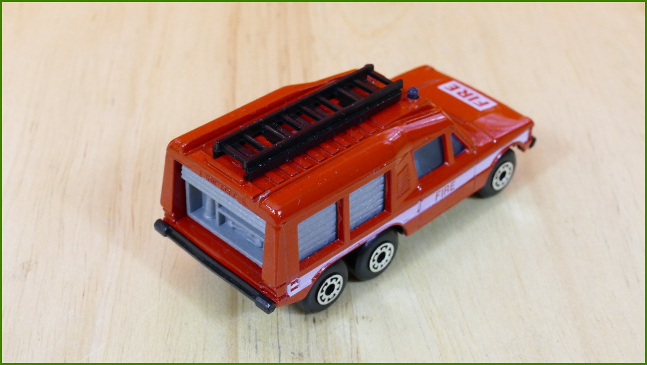 Matchbox Model Autíčka MB57 - Carmichael