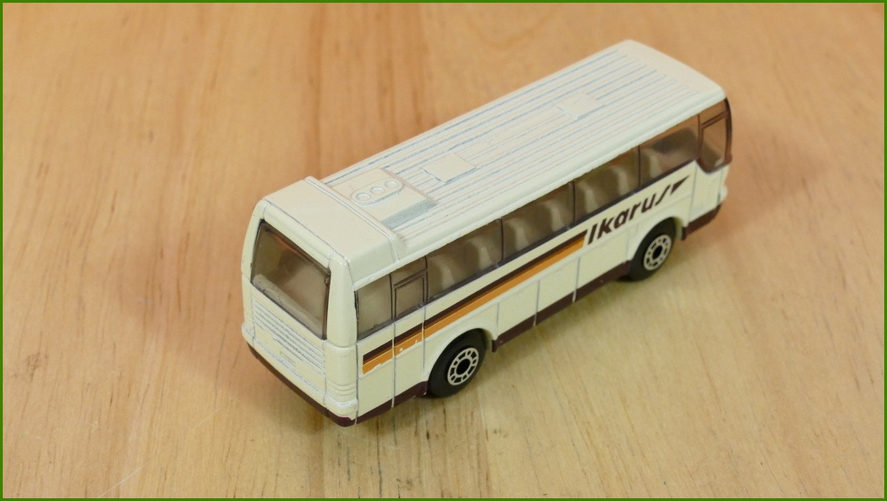 Matchbox Model Autíčka MB67 - Ikarus Coach