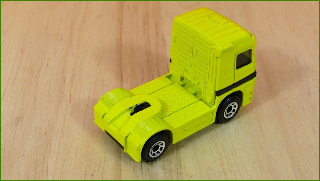 Matchbox Model Autíčka No.64 - Mercedes-Benz Actros