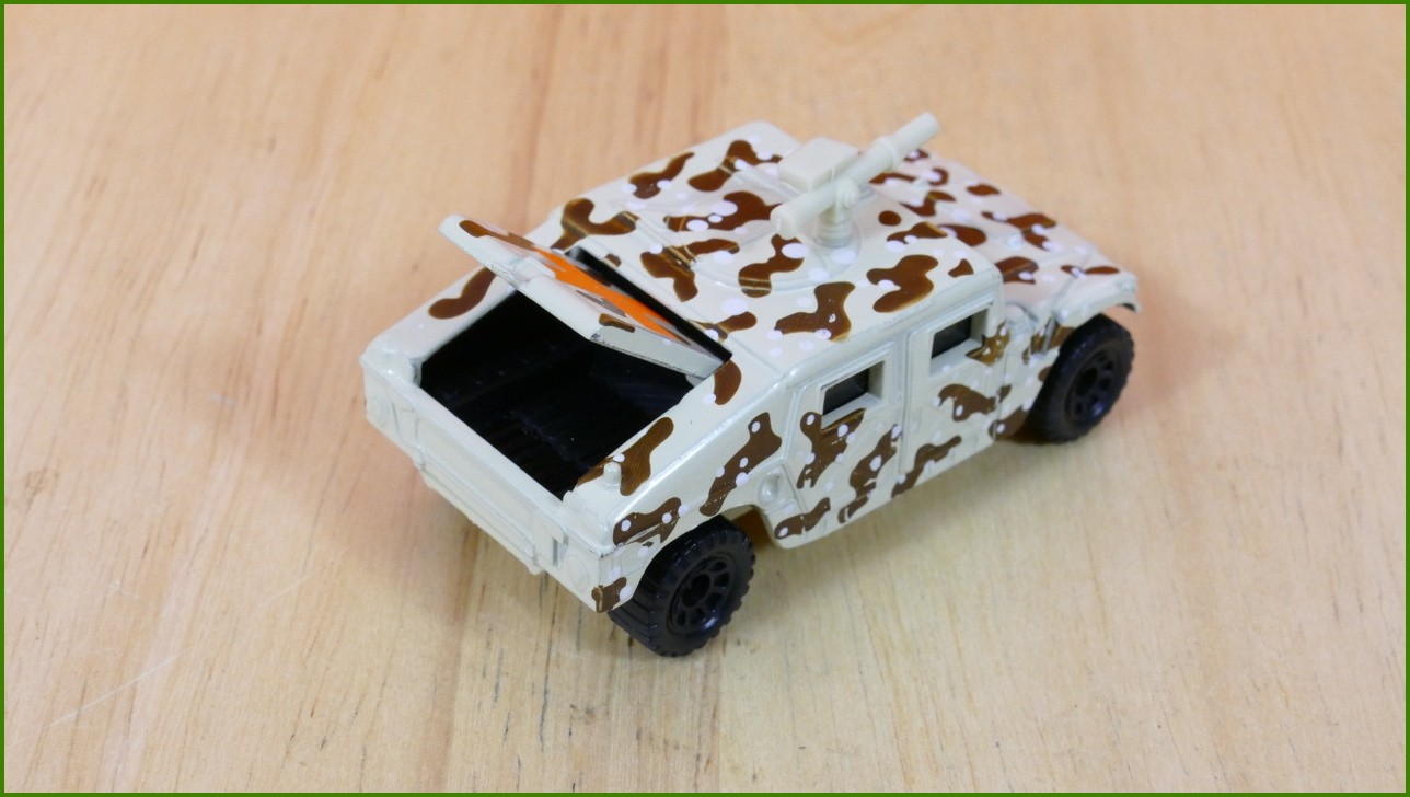 Matchbox Model Autíčka Motorcity No.3 - Hummer