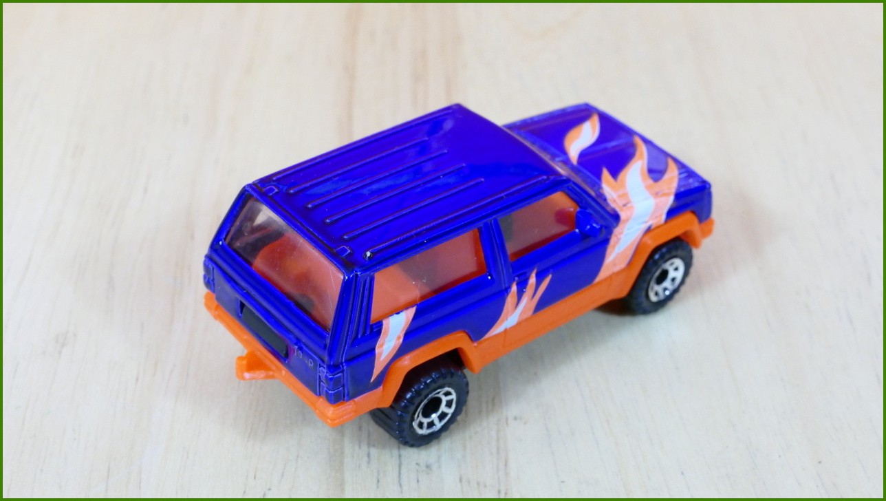 Matchbox Model Autíčka No.51 - Jeep Cherokee