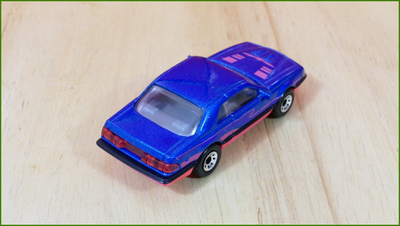 Matchbox Model Autíčka (Made in Thailand) MB-28 - Ford Thunderbird