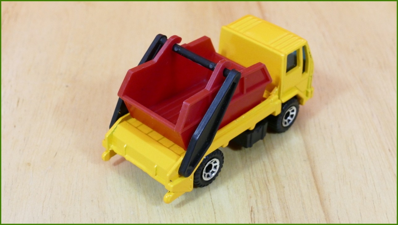 Matchbox Model Autíčka (Made in Thailand) MB-45 - Ford Cargo