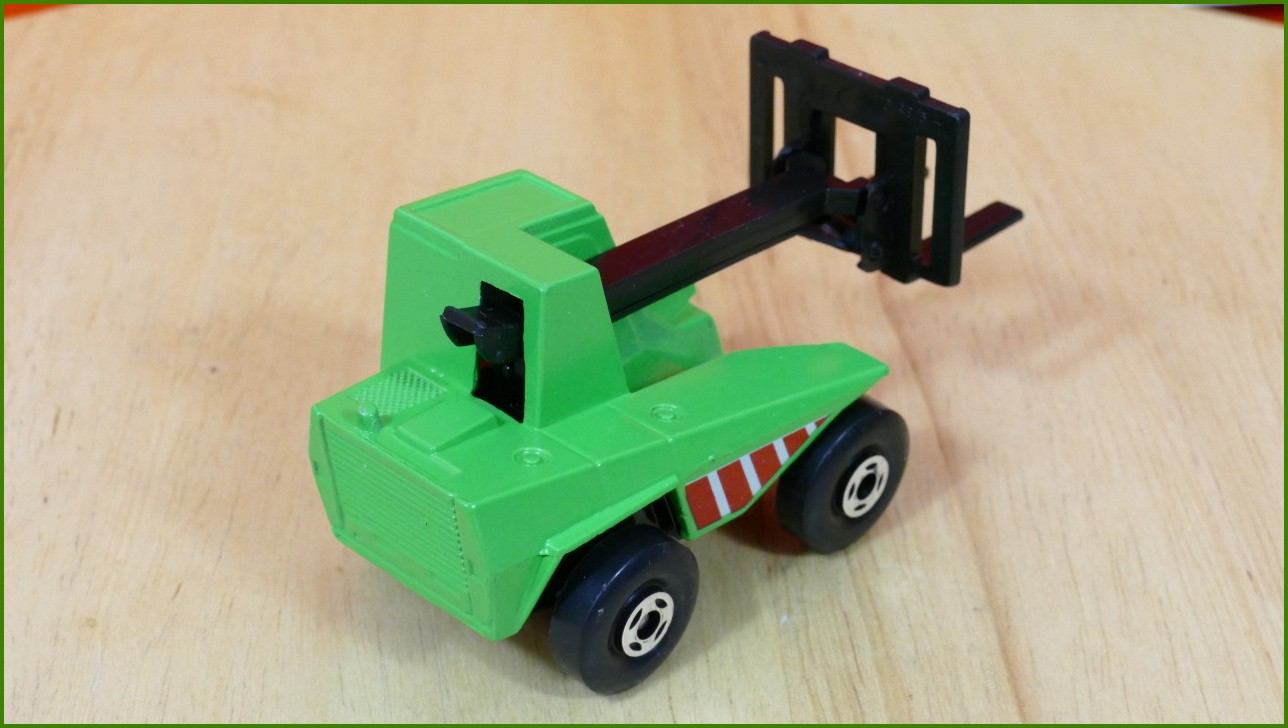 Matchbox Model Autíčka (Made in Thailand) MB-61 - Fork Lift Truck