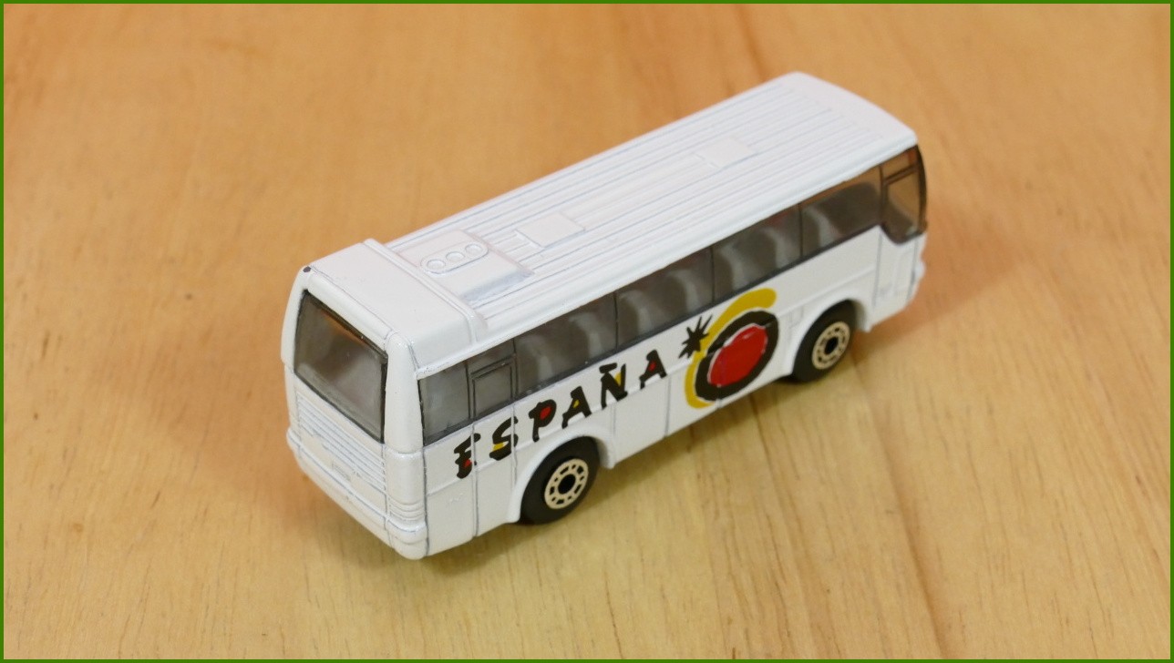 Matchbox Model Autíčka (Made in China) MB-67 - Ikarus Coach