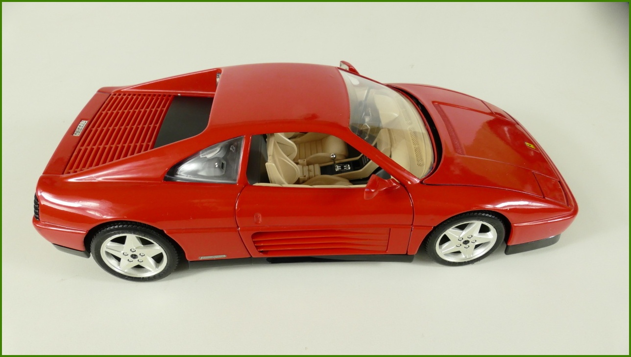 Kovový Model Bburago 1:18 - Ferrari 348 tb (1989) s Krabicí