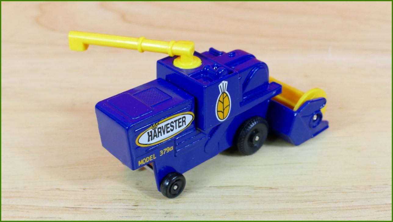 Matchbox Autíčko (Made in China) No.3 - Combine Harvester