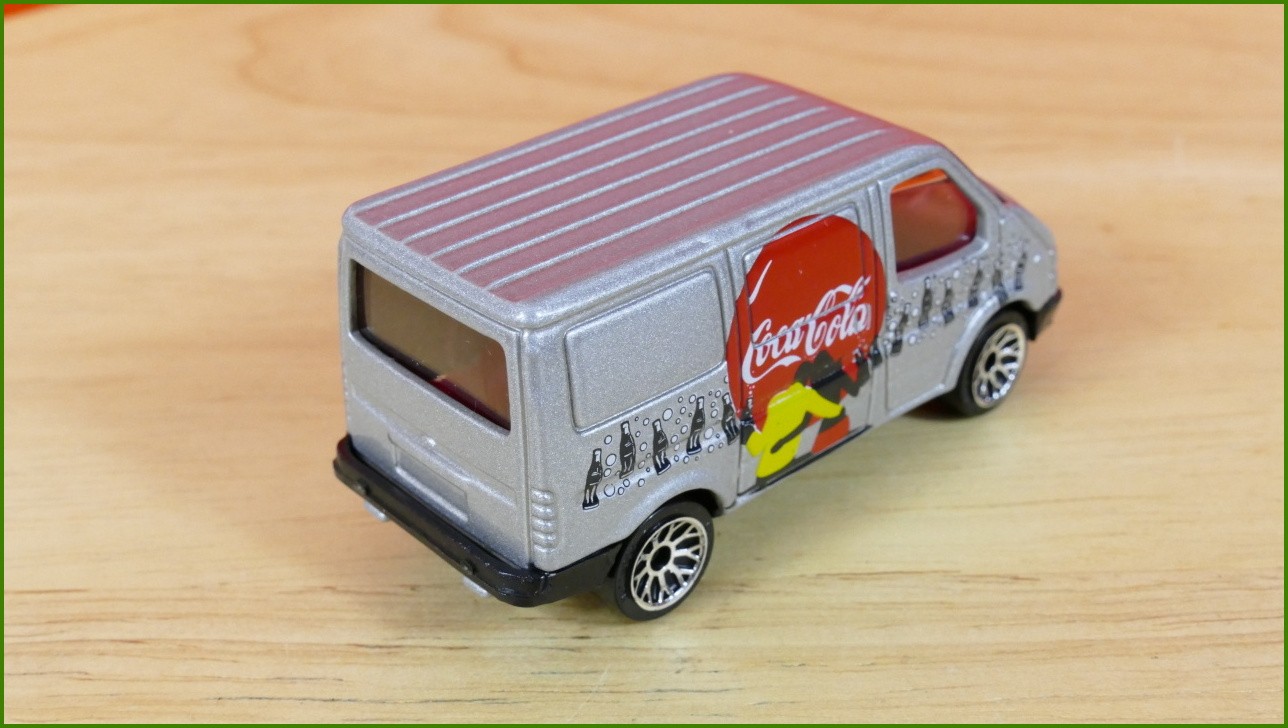 Matchbox Autíčko (Made in China) No.7 - Coca-Cola - Ford Transit - 50th Anniversary