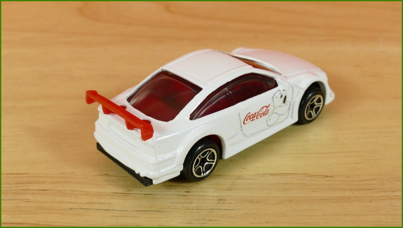 Matchbox Autíčko (Made in China) Coca-Cola No.3 - Opel Calibra