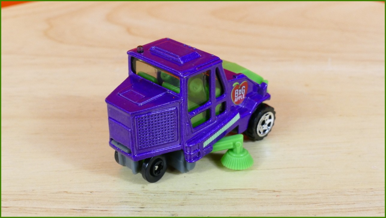 Matchbox Autíčko (Made in China) No.3 - Street Cleaner - 50th Anniversary