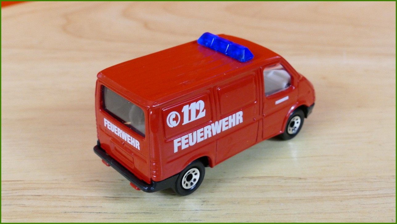 Matchbox Autíčko (Made in China) No.12 - Ford Transit