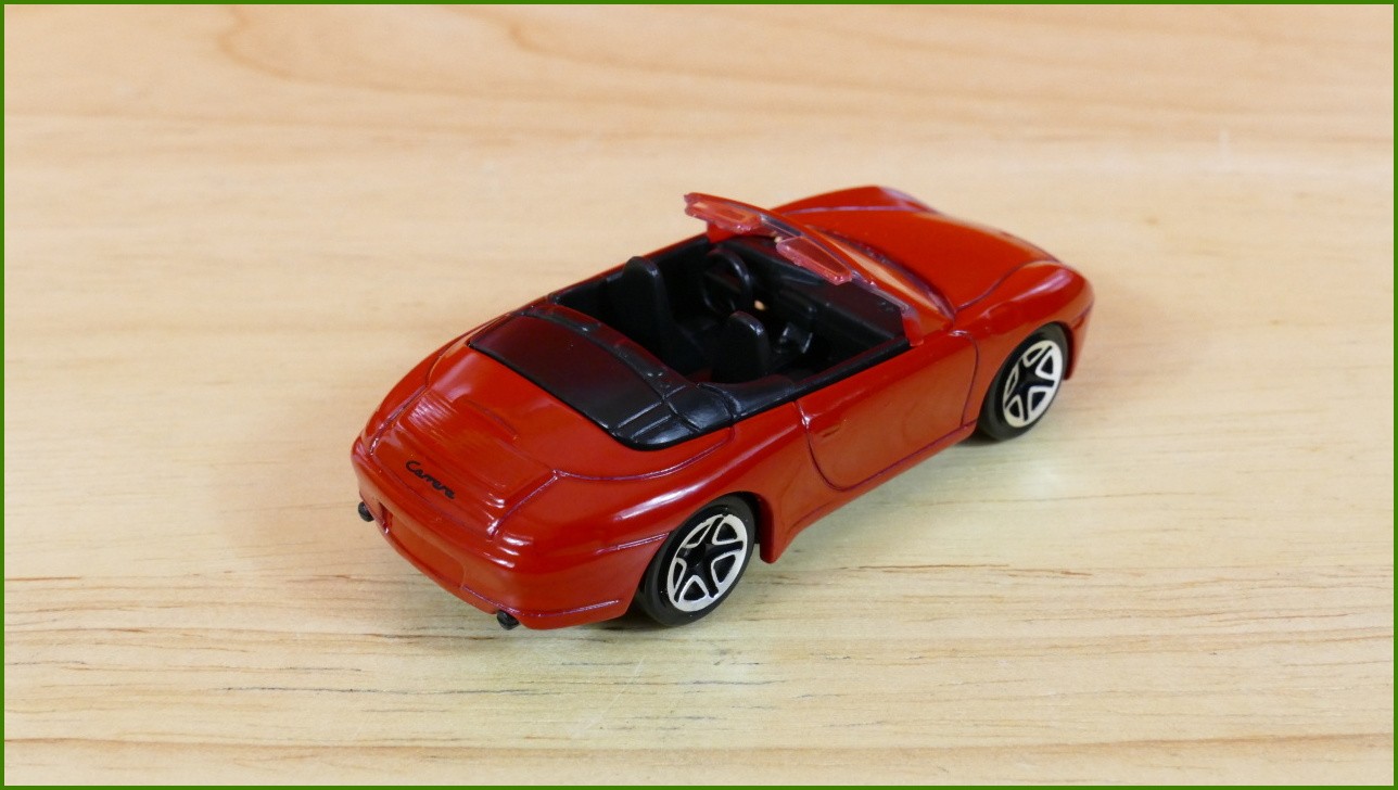 Matchbox Autíčko (Made in China) No.36 - Porsche 911 Carrera Cabrio