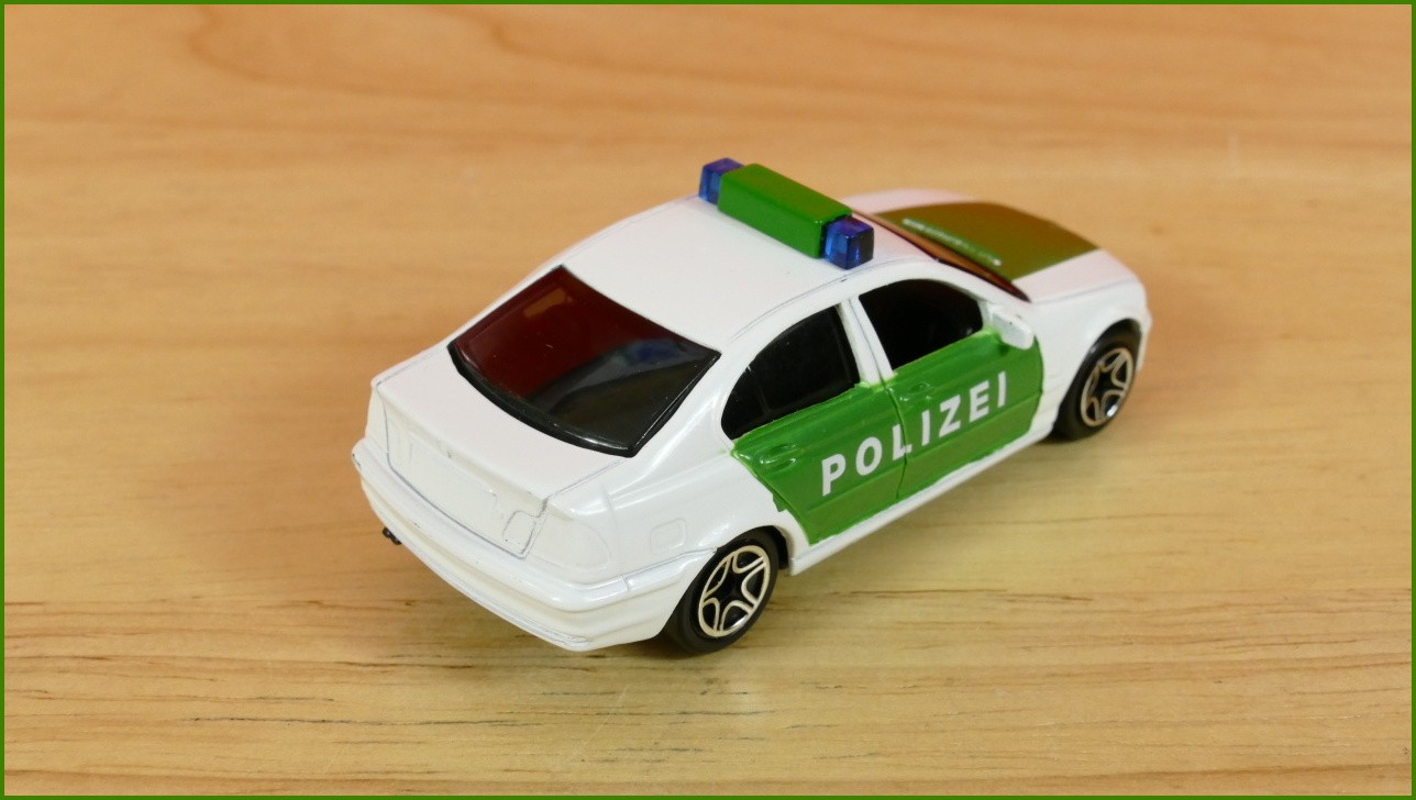 Matchbox Autíčko No.11 - BMW 328i Polizei