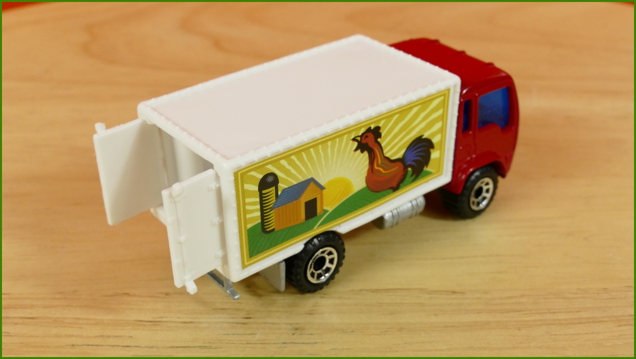 Matchbox Autíčko No.28 - Delivery Truck