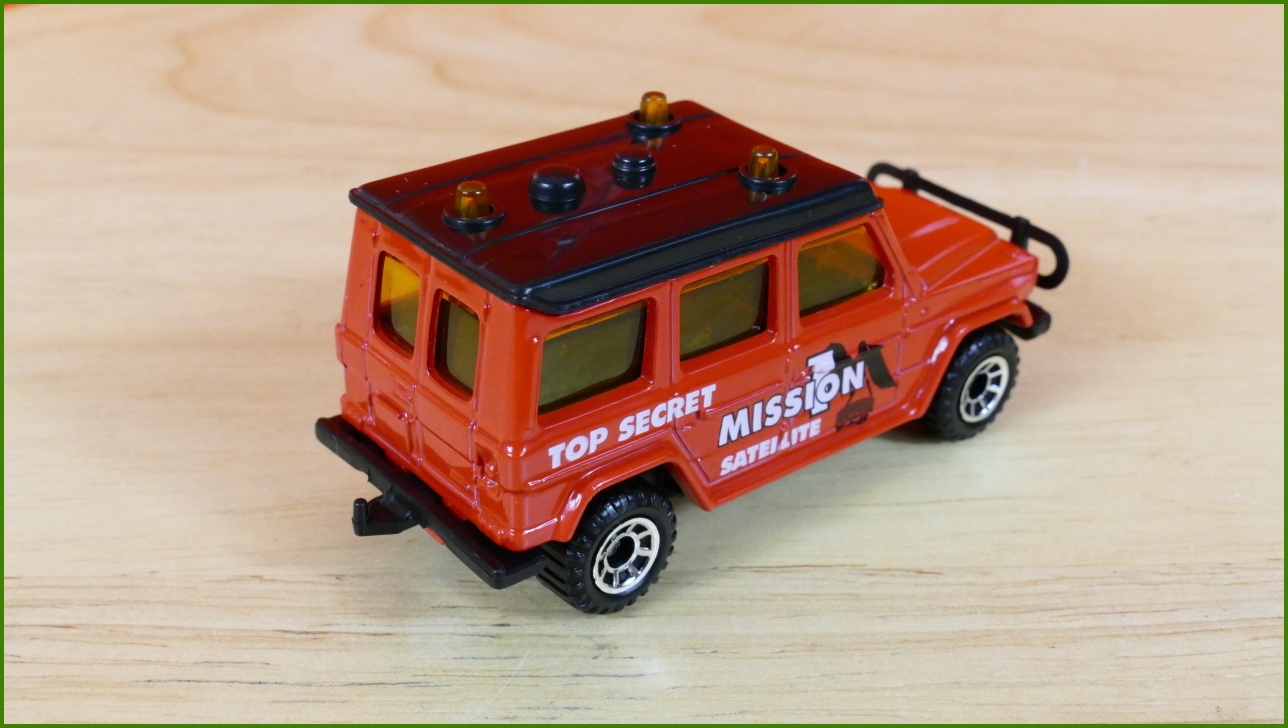 Matchbox Autíčko No.25 - Mercedes-Benz 280 GE