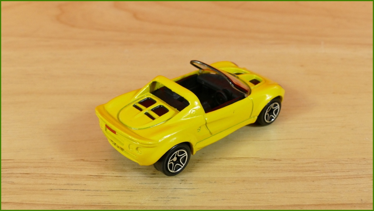 Matchbox Autíčko No.69 - Lotus Elise