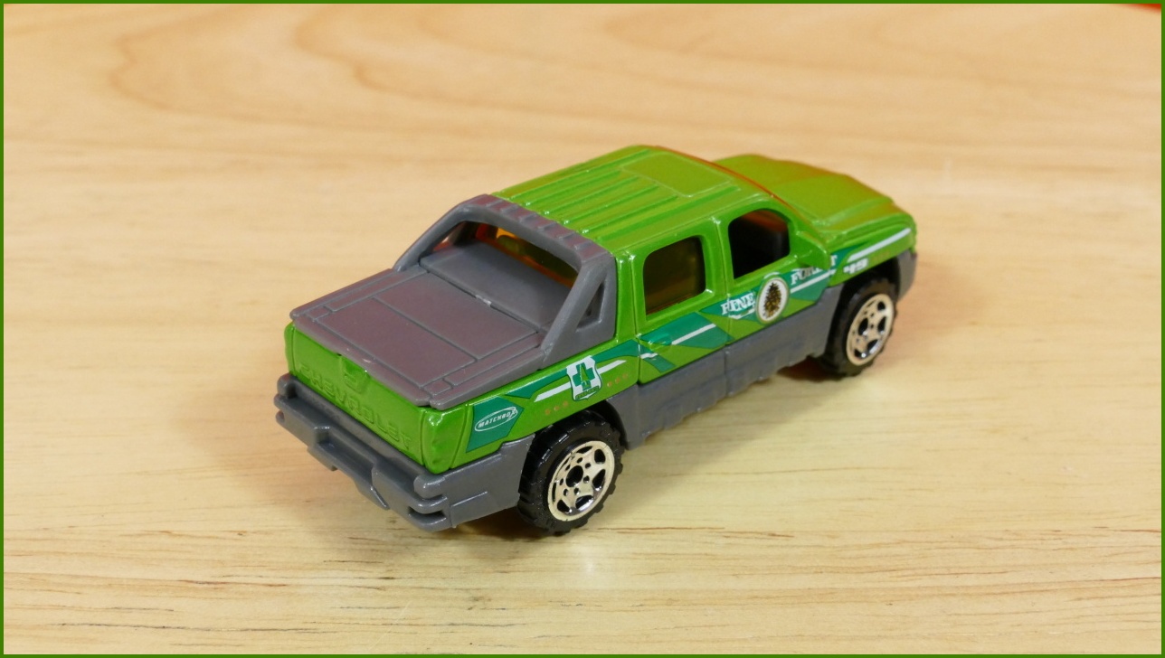 Matchbox Autíčko Hero-City No.49 - Chevrolet Avalanche