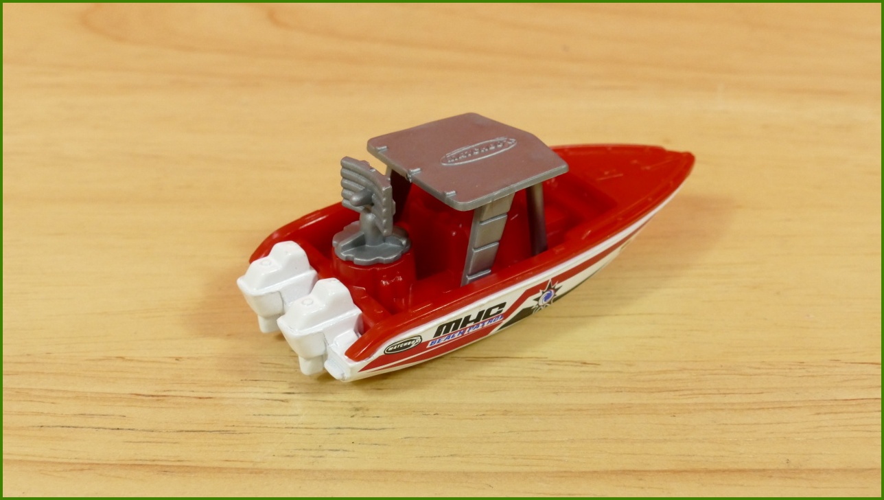 Matchbox Autíčko Hero-City No.44 - Speedboat