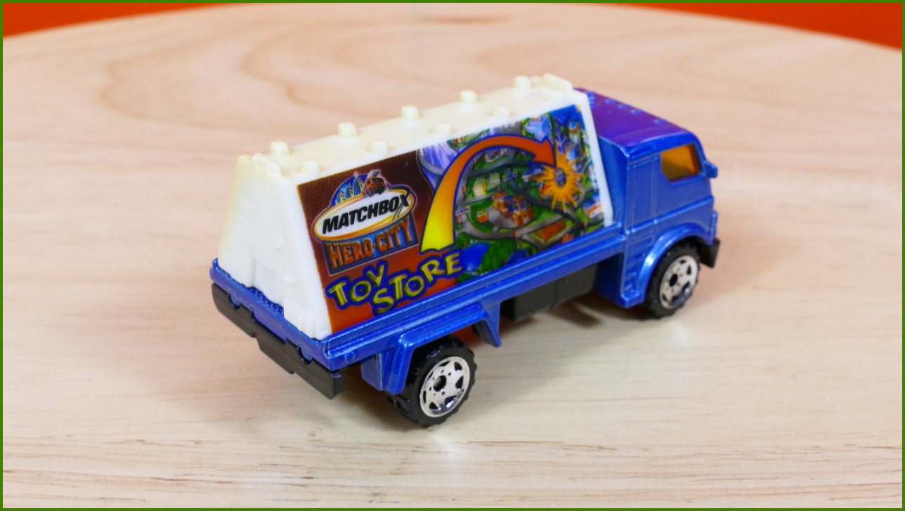 Matchbox Autíčko Hero-City No.56 - Billboard Truck